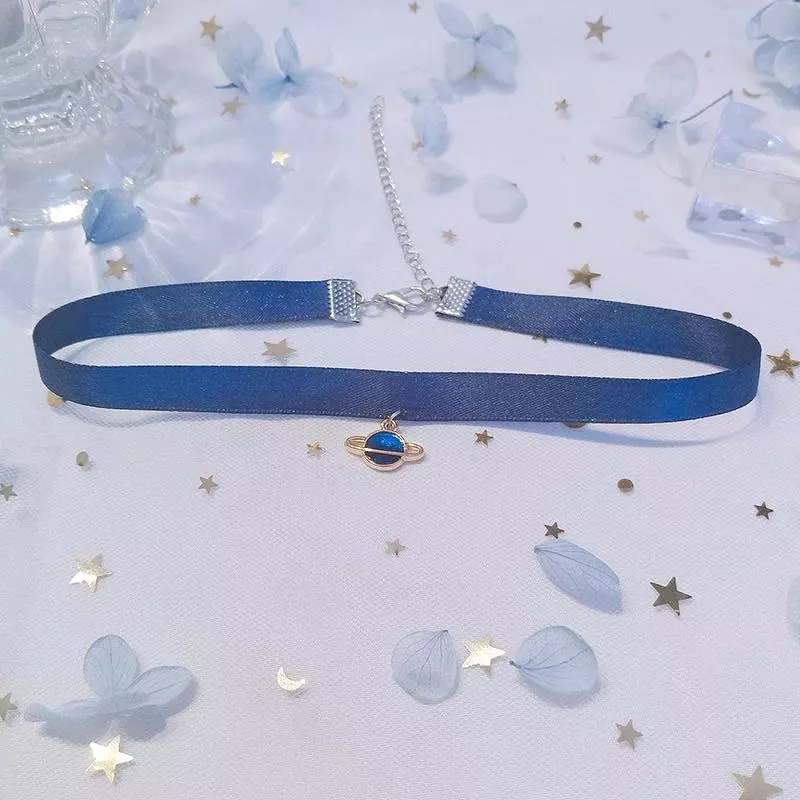 CUTE PLANET VELVET CHOKER