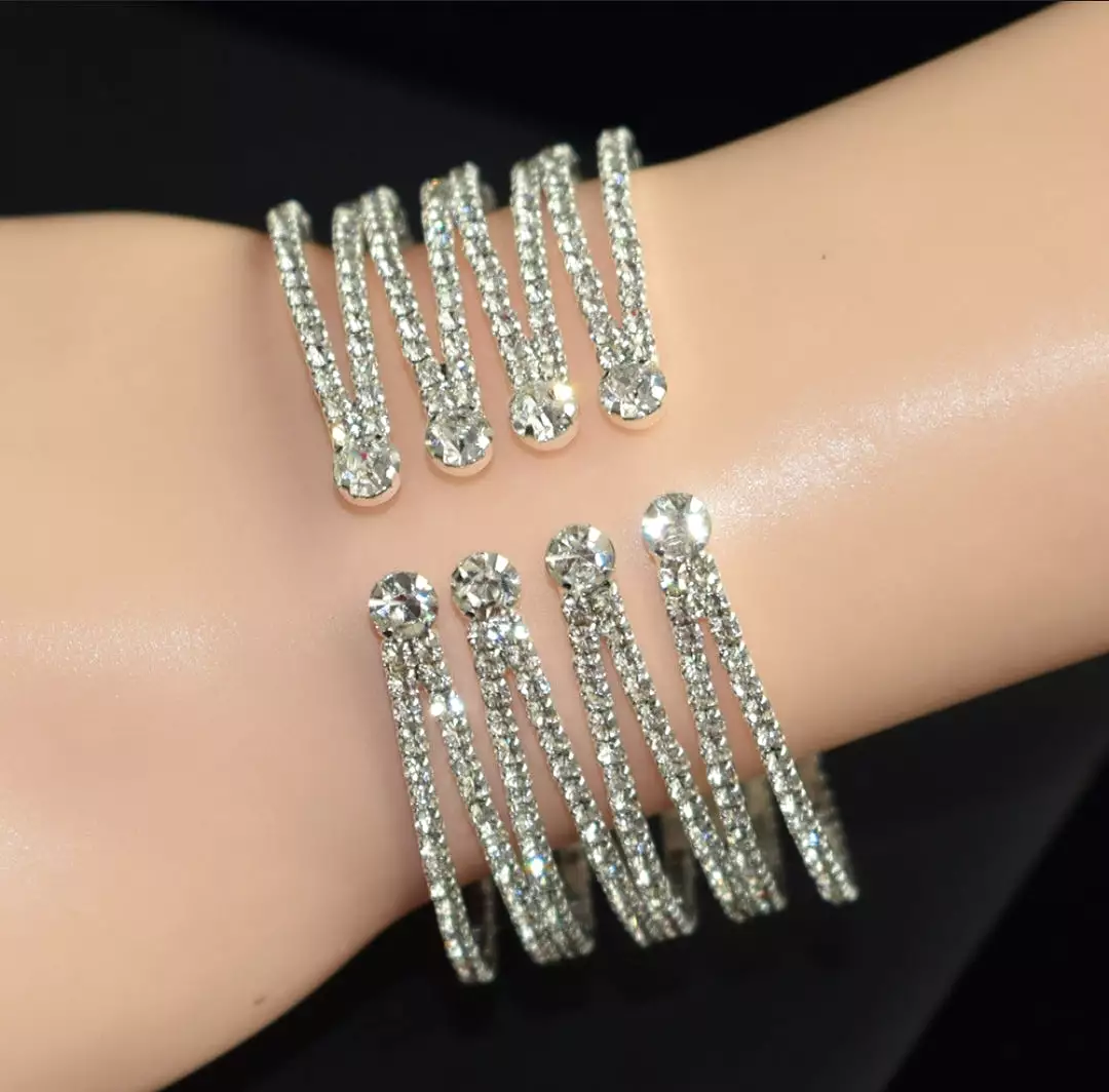 European Fashion New Crystal Women Opening Bracelet - SS470801727