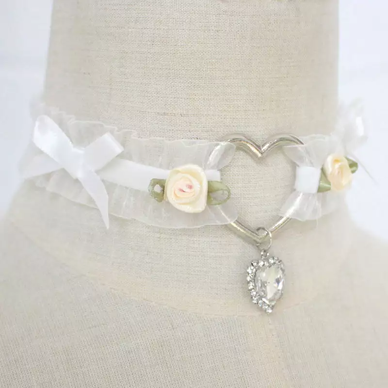 JAPANESE CUTE HEART CHOKER BY13017