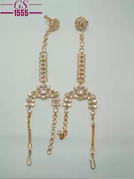 Kanika , gold finish kundan hathphool / or hand ornament for women - NEER001HP