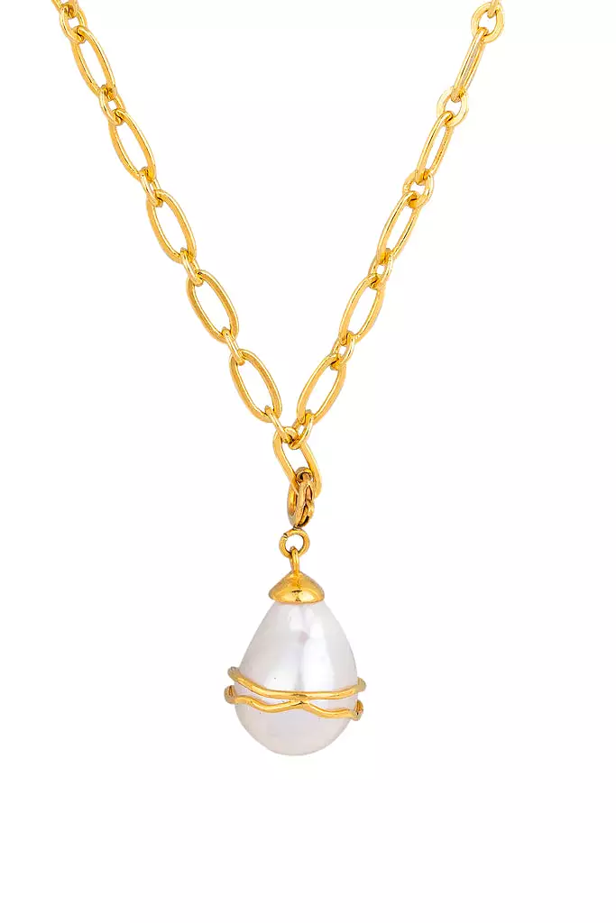 Moira Pearl Necklace