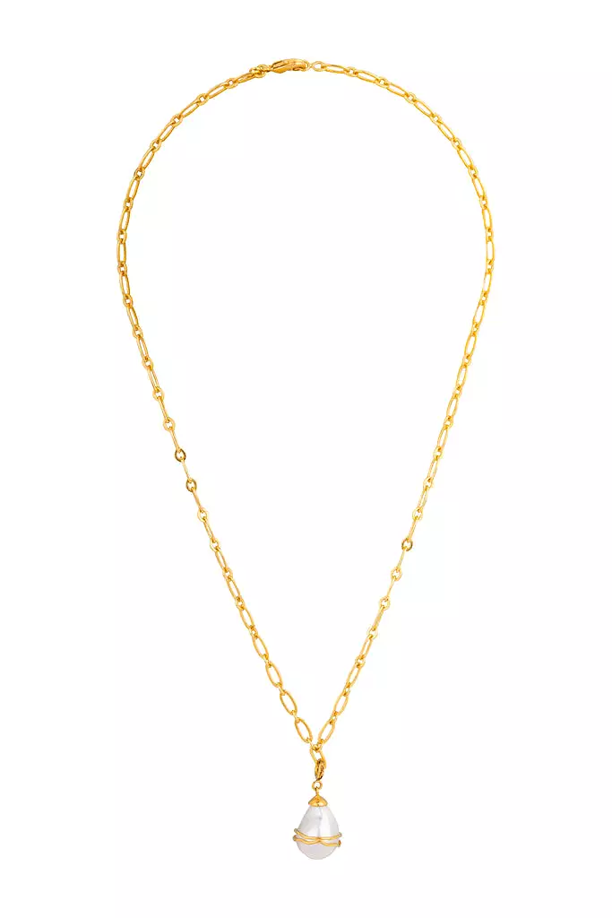 Moira Pearl Necklace