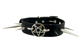 Pentagram spike choker