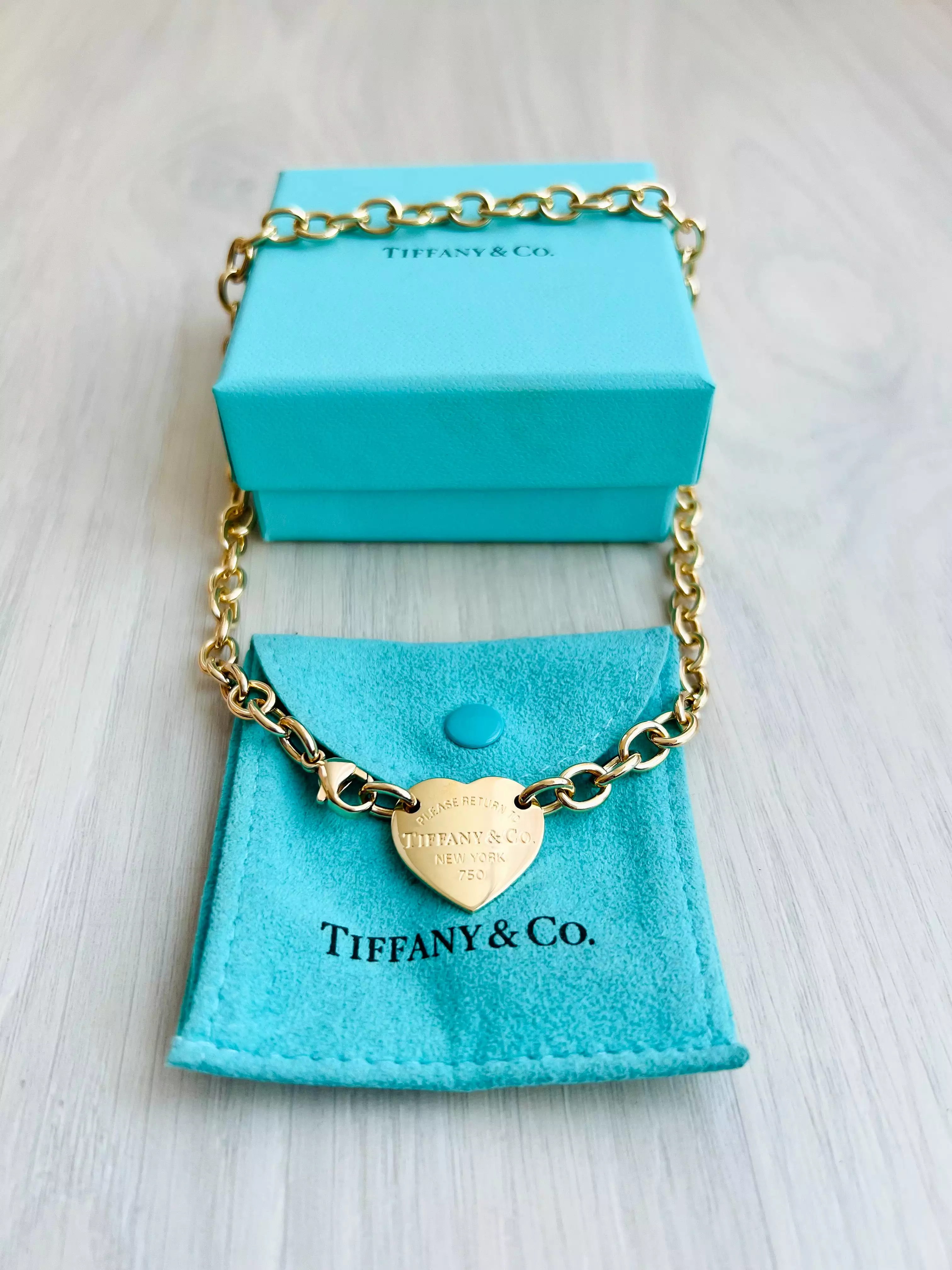 Tiffany & Co. Return to Tiffany Heart Choker