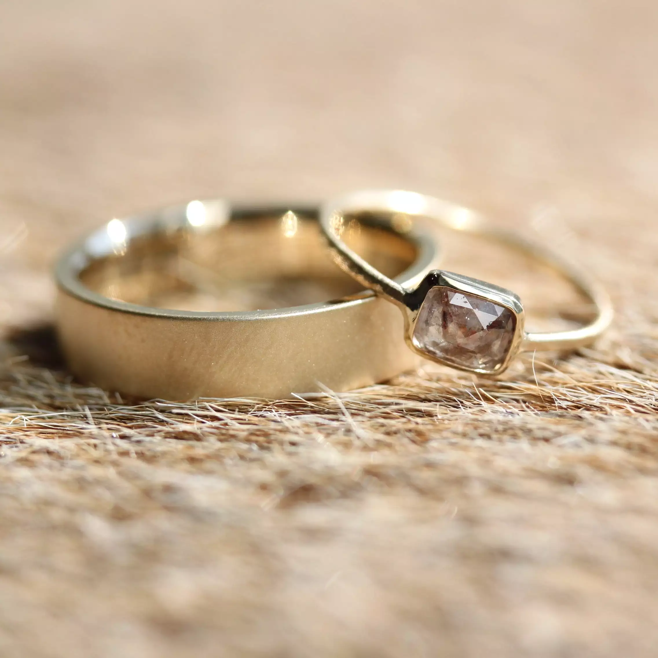 Yellow Gold Wedding Ring Set